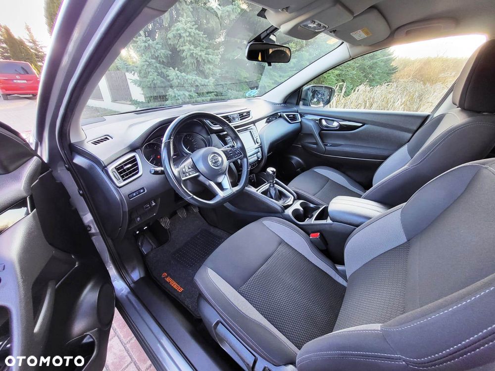 Nissan Qashqai 1.7 dCi N-Connecta - 11