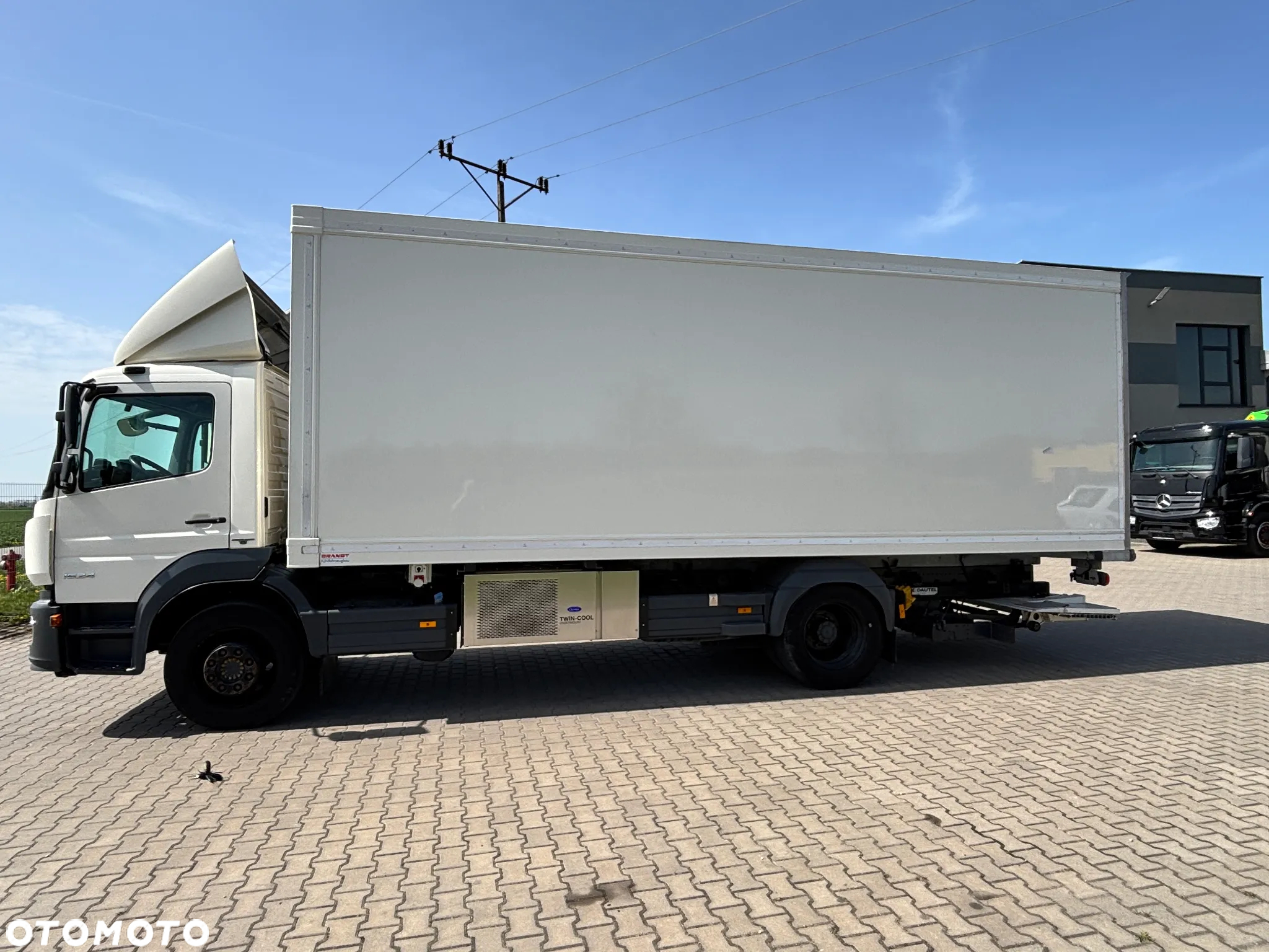 Mercedes-Benz Mercedes-Benz ATEGO 1524 (1624) chłodnia , winda , roleta, CARRIER  (1224 , 1227) - 7