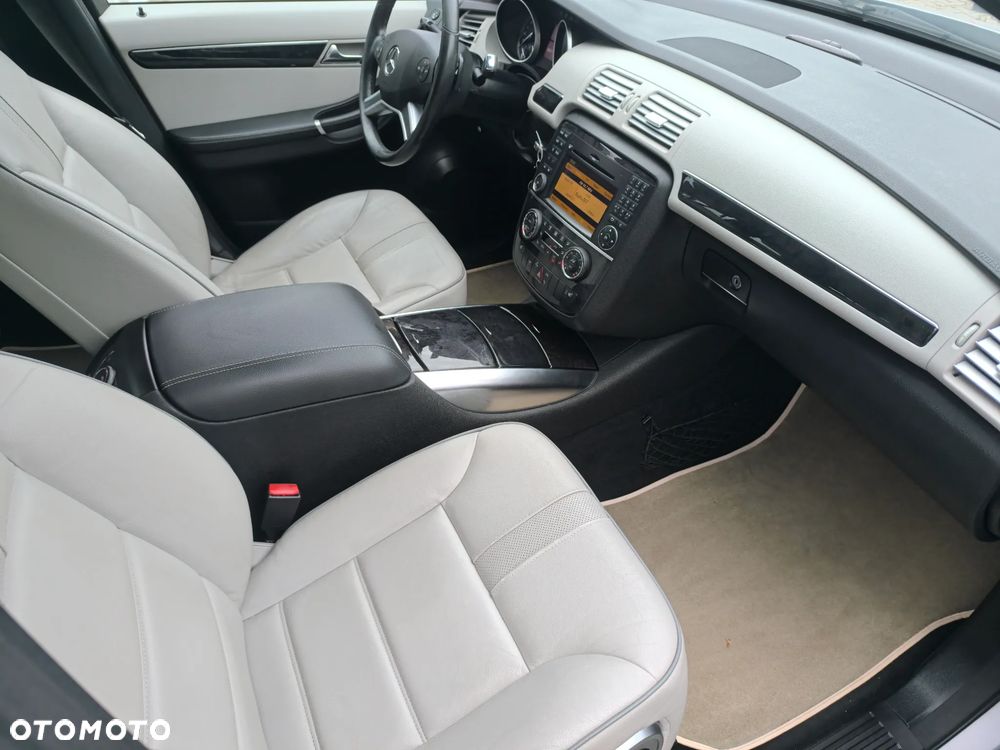 Mercedes-Benz Klasa R 350 CDI 4-Matic - 12