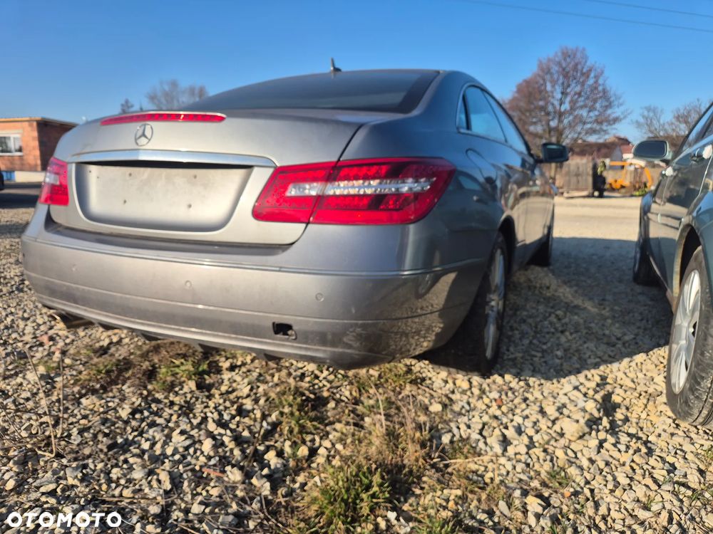 Mercedes-Benz Klasa E - 3