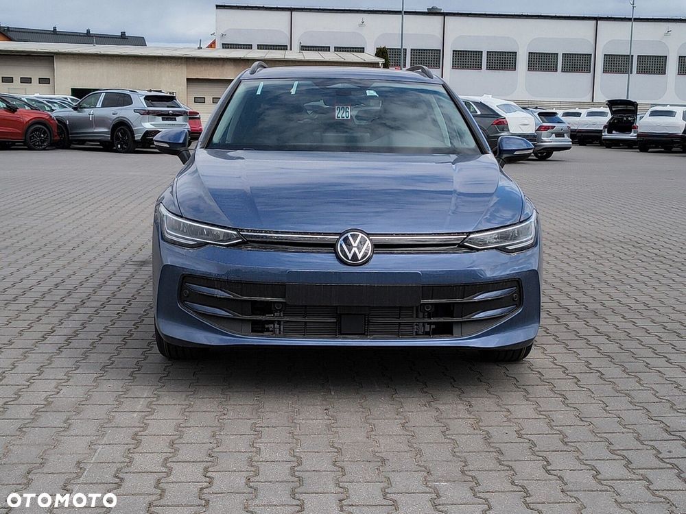 Volkswagen Golf Variant - 8