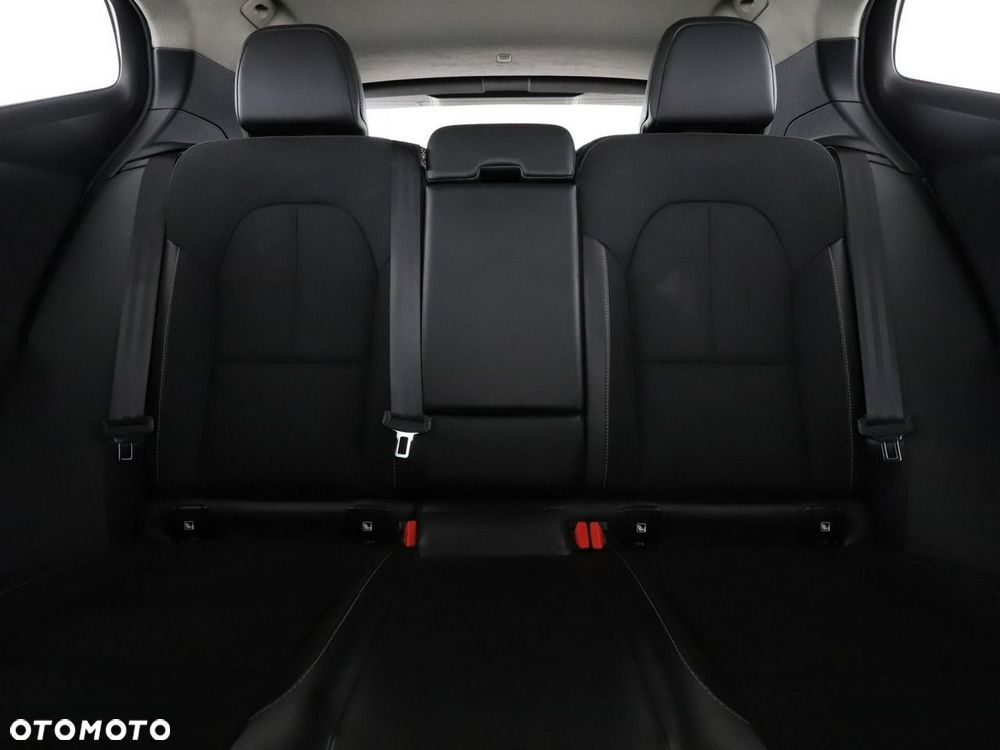 Volvo XC 40 D3 AWD - 19