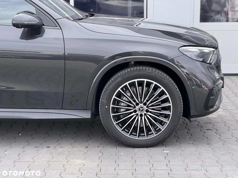 Mercedes-Benz GLC 200 d 4Matic 9G-TRONIC AMG Line Advanced - 8