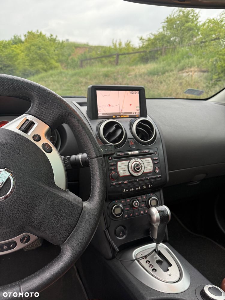 Nissan Qashqai 2.0 4x4 Tekna Premium CVT - 8