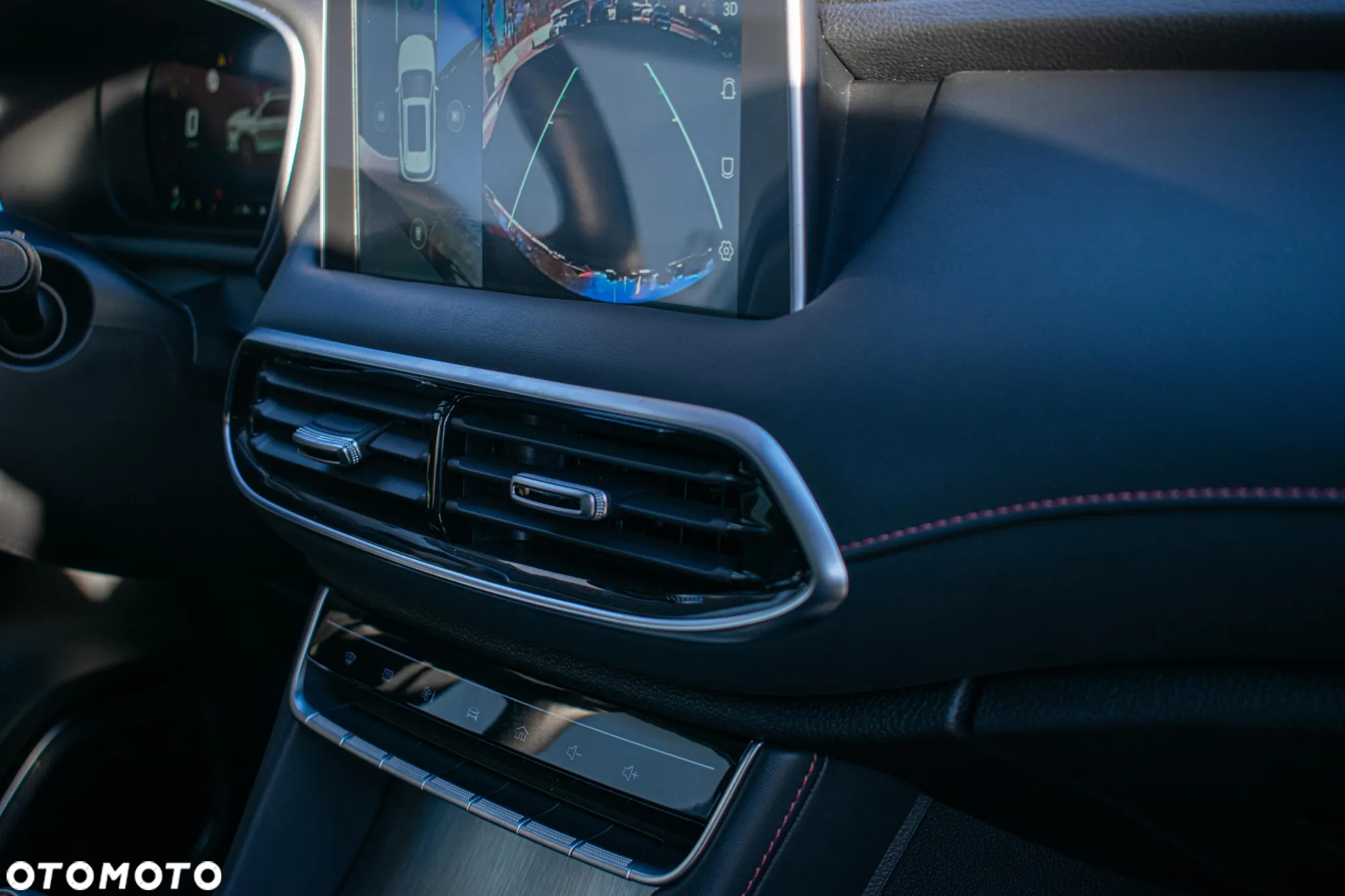 MG HS 1.5 T-GDI Exclusive - 19
