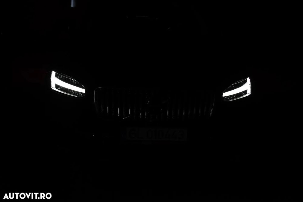 Volvo XC 90 D5 AWD Geartronic Inscription - 37
