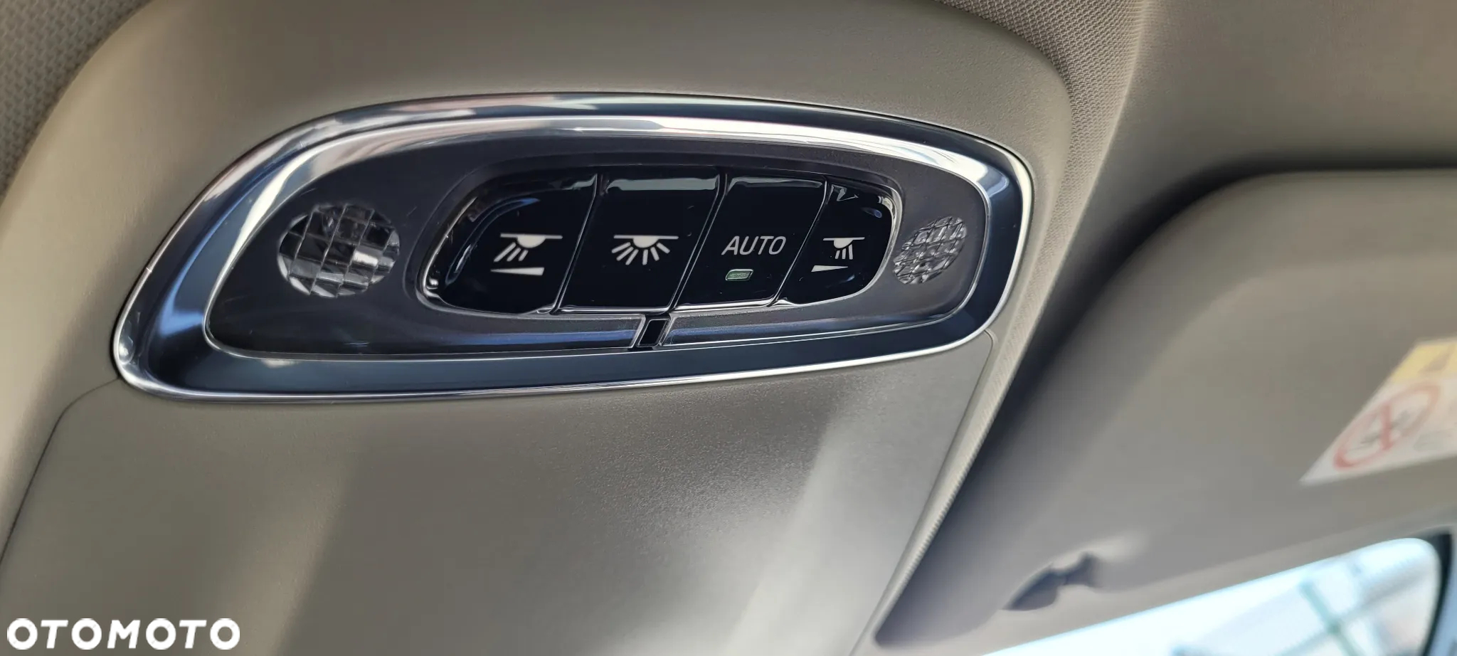 Volvo V60 B3 B Geartronic Momentum Pro - 11