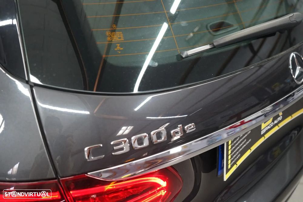 Mercedes-Benz C 300 de Edition - 17