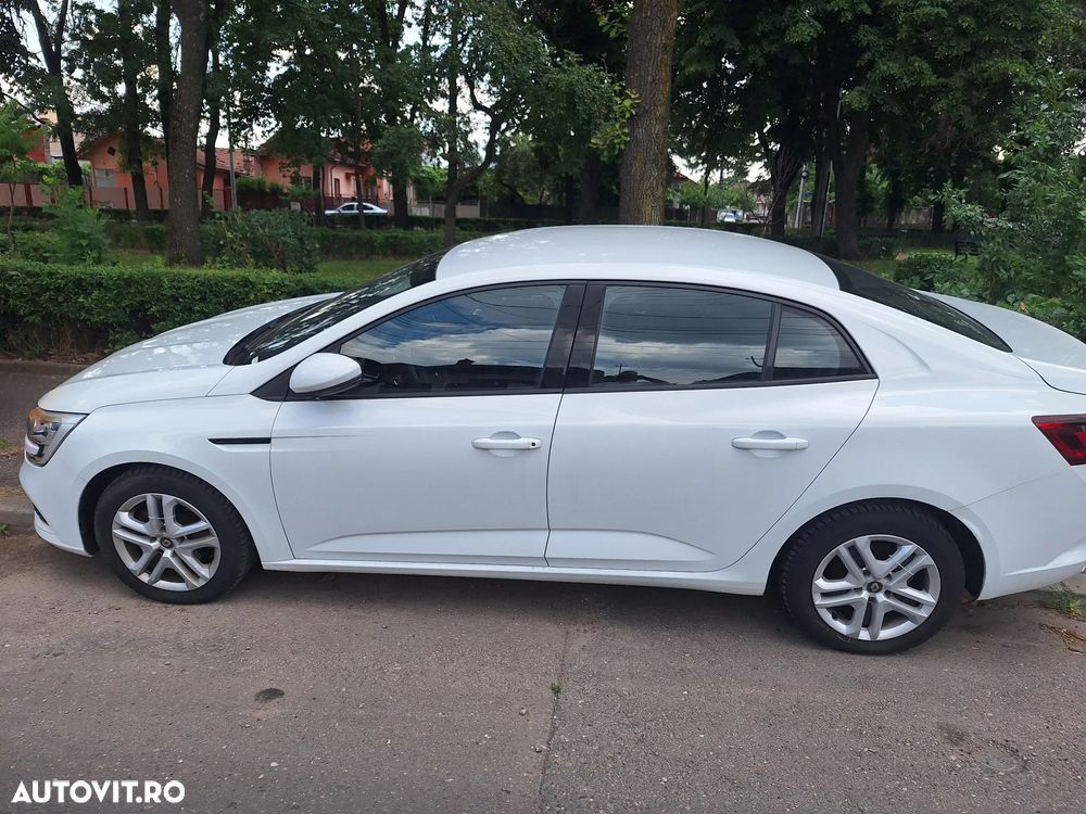 Renault Megane - 2