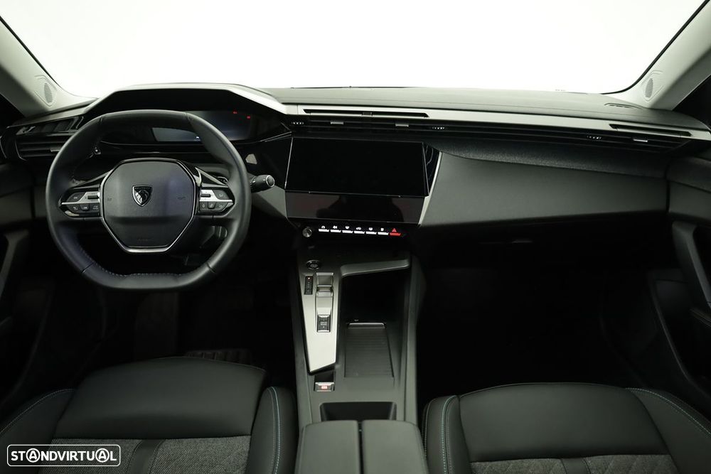 Peugeot 408 1.2 PureTech Allure EAT8 - 8