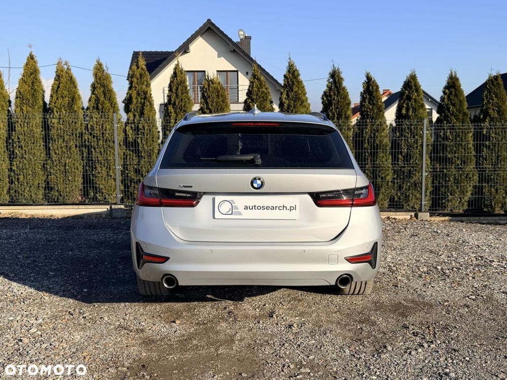 BMW Seria 3 320d xDrive - 5