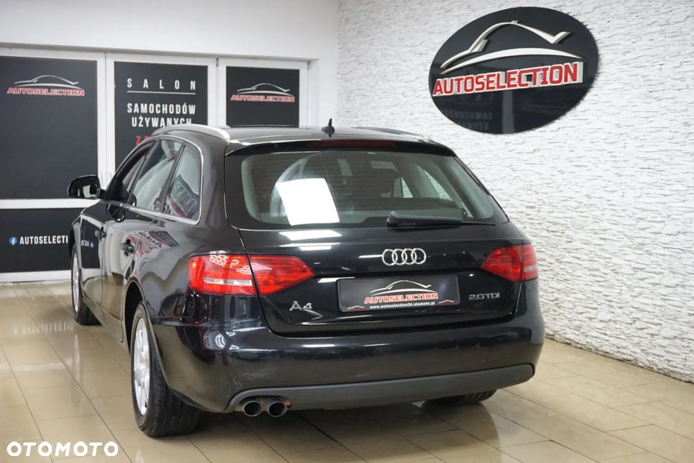Audi A4 Avant 2.0 TDI DPF Ambiente - 6