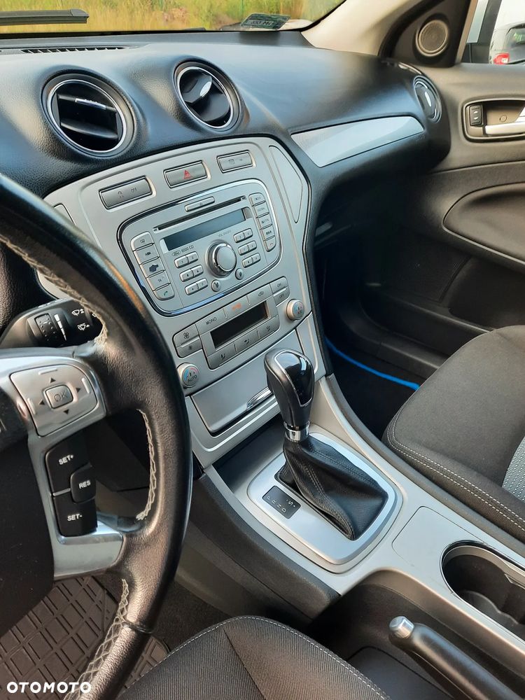 Ford Mondeo 2.0 TDCi ECOnetic Trend - 9