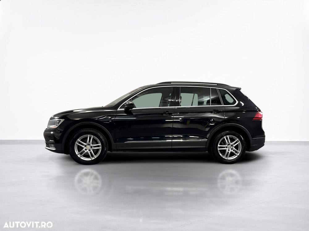 Volkswagen Tiguan - 3