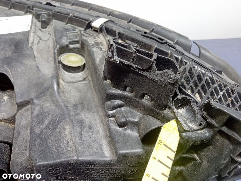 MERCEDES E KLASA W214 REFLEKTOR PRAWY LAMPA PRZEDNIA EU A2149064202 - 8