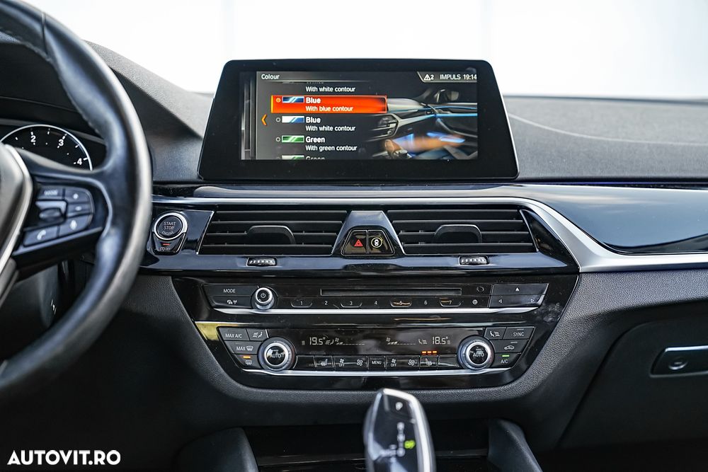 BMW Seria 5 520d Aut. Sport Line - 21