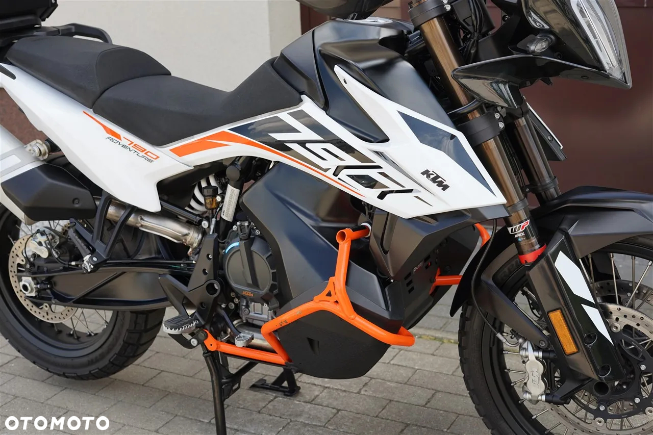 KTM Adventure - 9