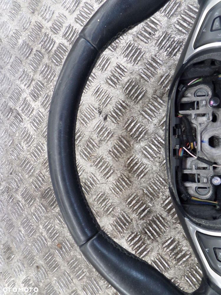 kierownica ford mondeo mk5 s-max mk2 15r-> d373-3600-rp3zhe - 2