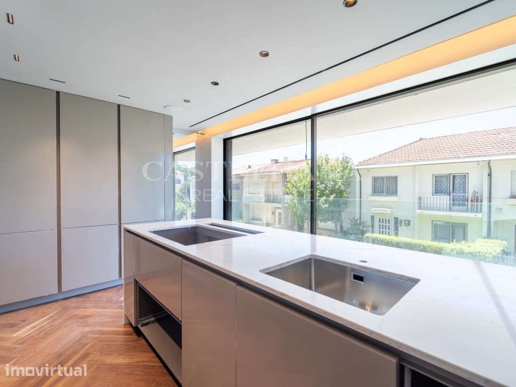 Apartamento T4 situado na Boavista, Porto - Grande imagem: 4/34
