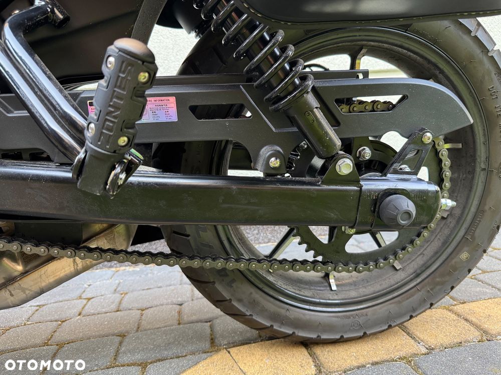 Zontes 125 C2 - 10
