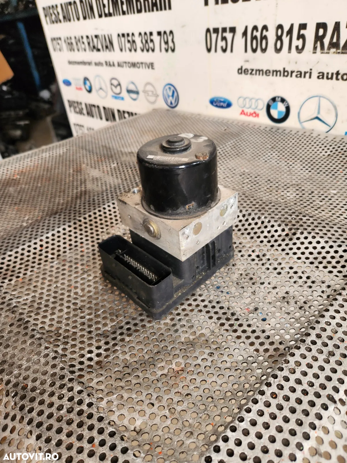 Modul Pompa Unitate ABS Skoda Octavia 2 Vw Touran Golf Jetta Caddy Seat Leon Altea Audi Cod 1KK - D - 3