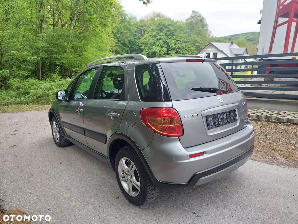 Suzuki SX4 1.6 Premium 4WD - 4
