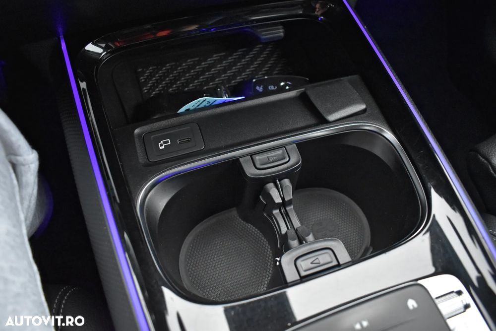 Mercedes-Benz GLB 200 d 8G-DCT Special Edition - 17