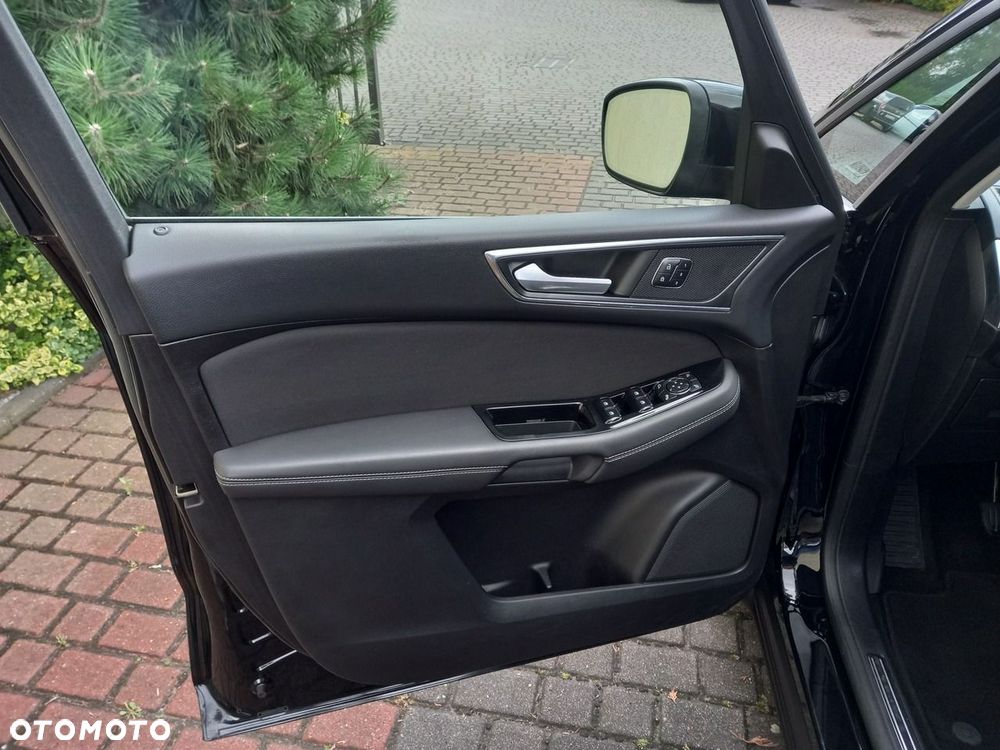 Ford Galaxy 2.0 EcoBlue Titanium - 29