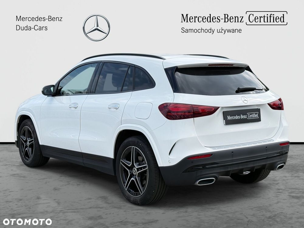 Mercedes-Benz GLA 200 AMG Line - 4