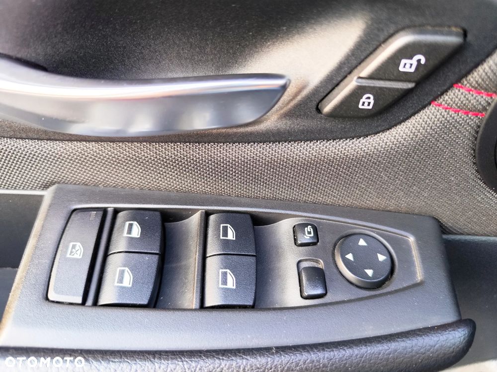 BMW Seria 2 218d Sport Line - 28