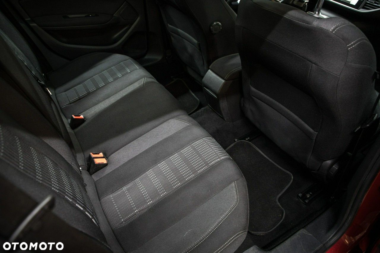 Peugeot 308 - 28