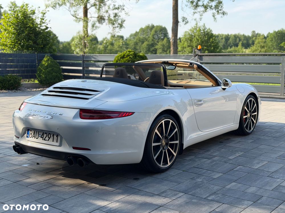 Porsche 911 Carrera S - 10