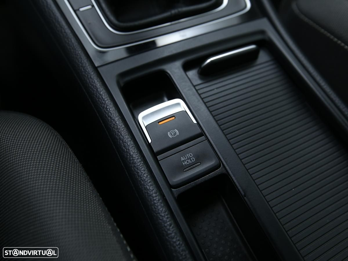 VW Golf - 21