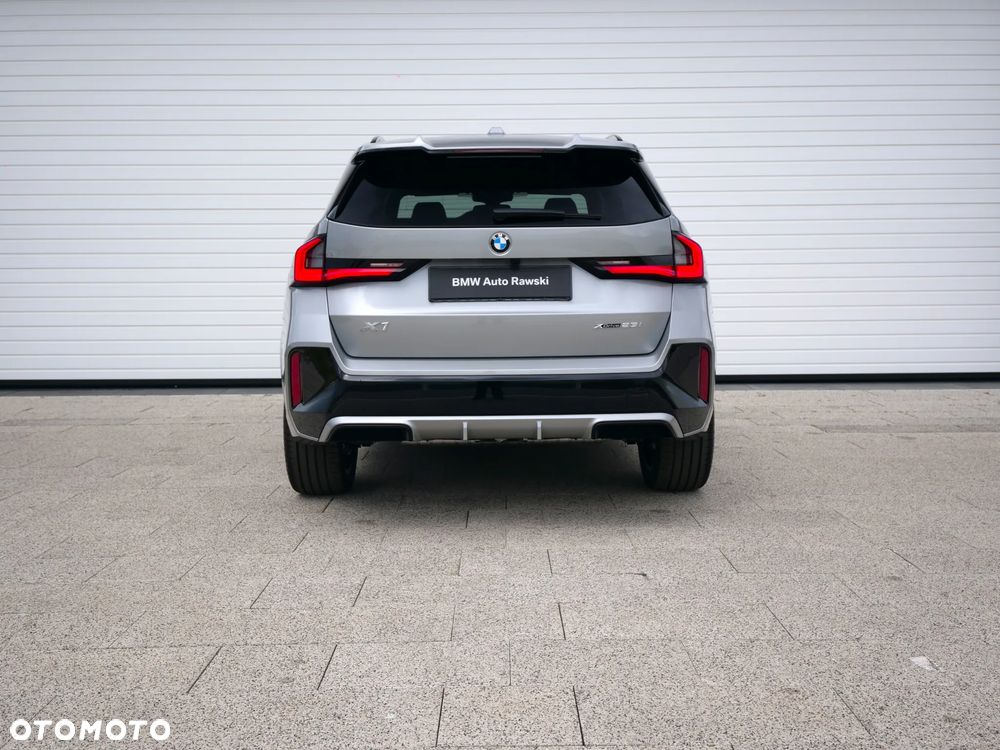 BMW X1 xDrive23i mHEV M Sport sport - 10