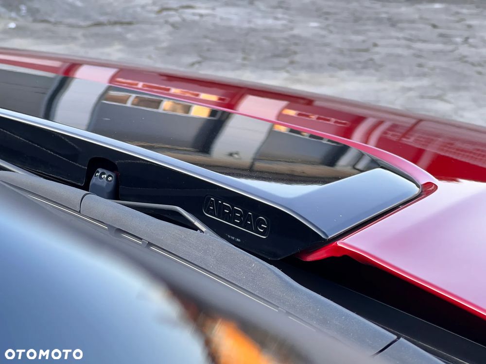 Land Rover Discovery Sport - 12