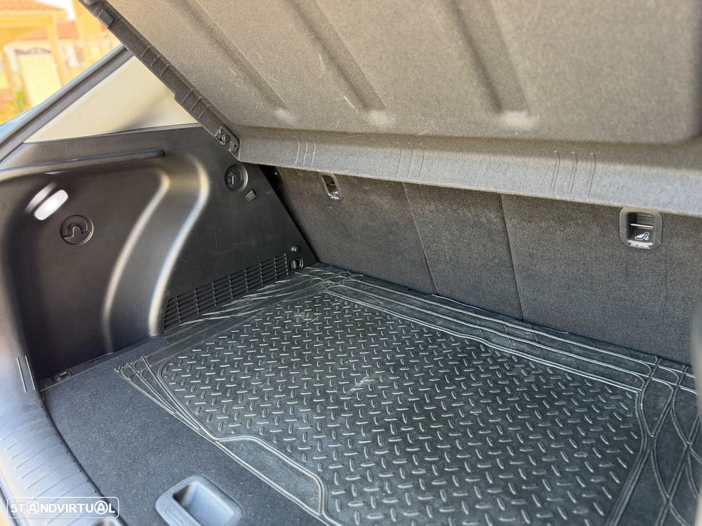 Hyundai Kauai 1.0 T-GDi Premium DCT - 25
