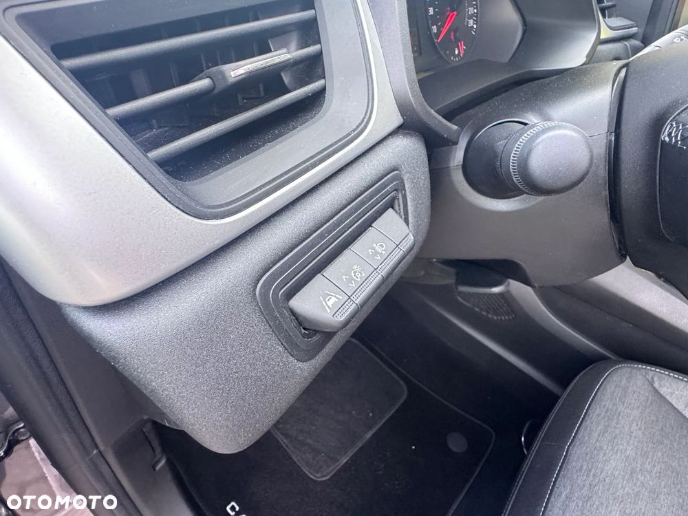 Renault Captur - 10