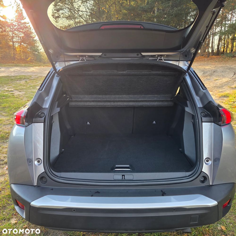 Peugeot 2008 PureTech 100 Allure - 13