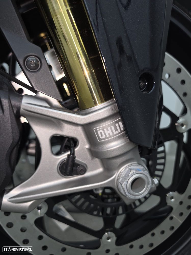 Moto Guzzi V100 MANDELLO S WIND TUNEL E5+ - 6