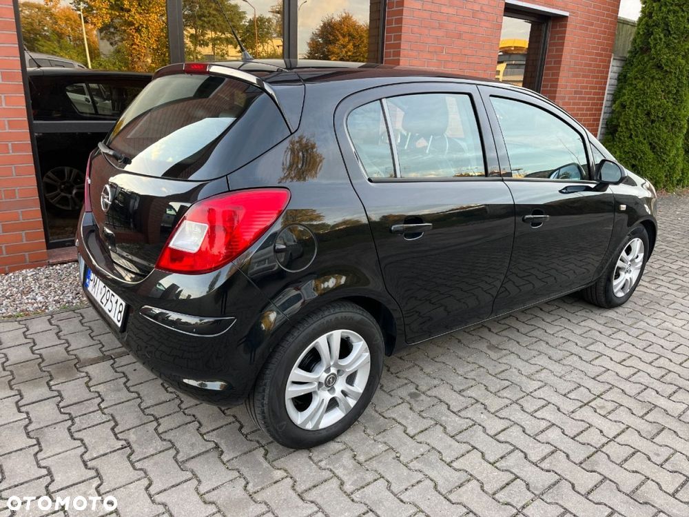 Opel Corsa 1.4 16V Navi - 4