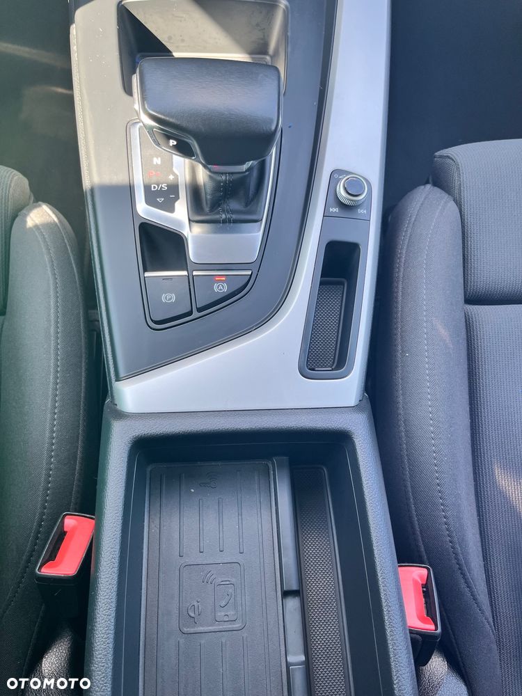 Audi A4 Avant 40 TDI S tronic - 17