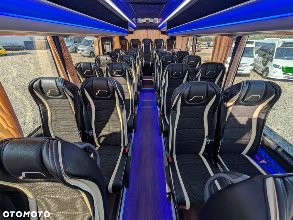 Iveco Daily 70C21 - 22