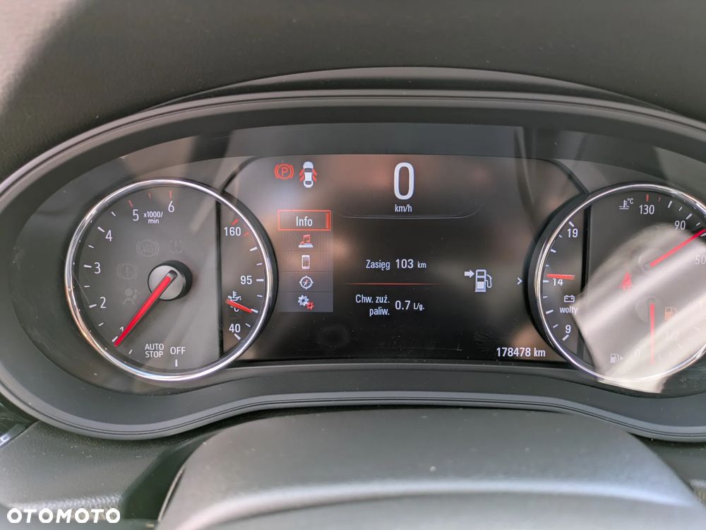Opel Insignia 2.0 CDTI ecoFLEX Start/Stop Innovation - 28