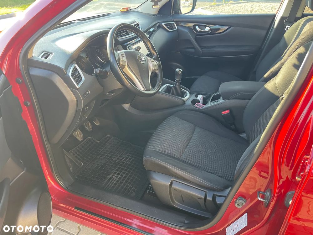Nissan Qashqai 1.2 DIG-T Tekna EU6 - 8