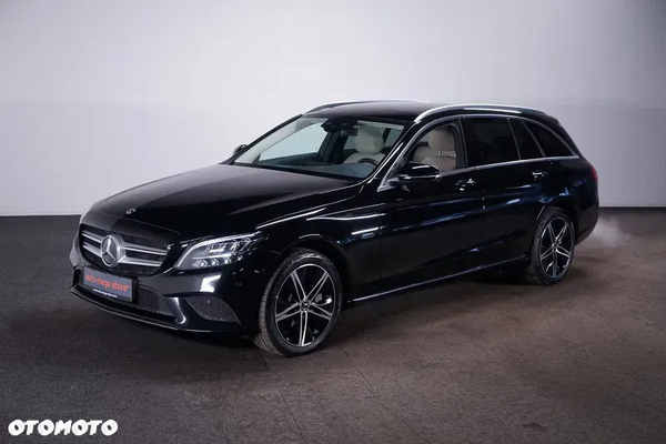 Mercedes-Benz Klasa C 300 e T 9G-TRONIC Avantgarde