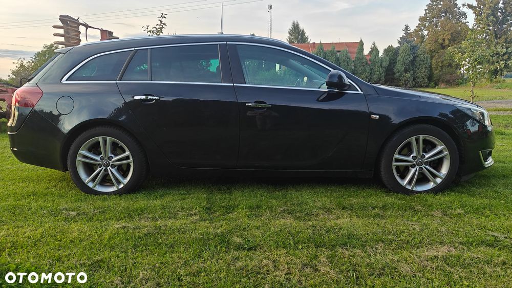 Opel Insignia - 8