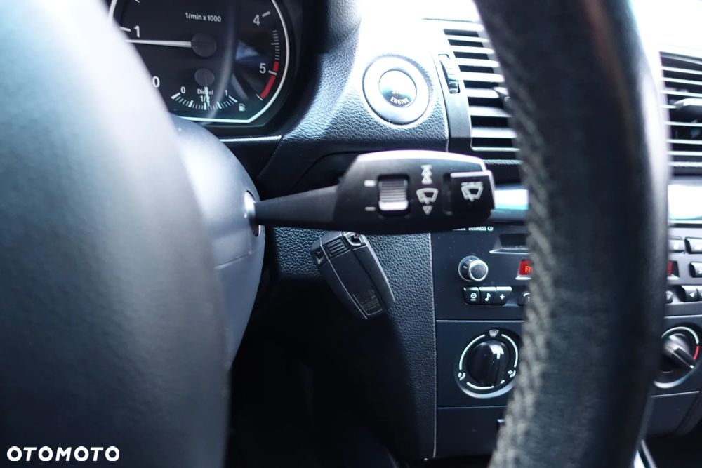 BMW Seria 1 116d - 24