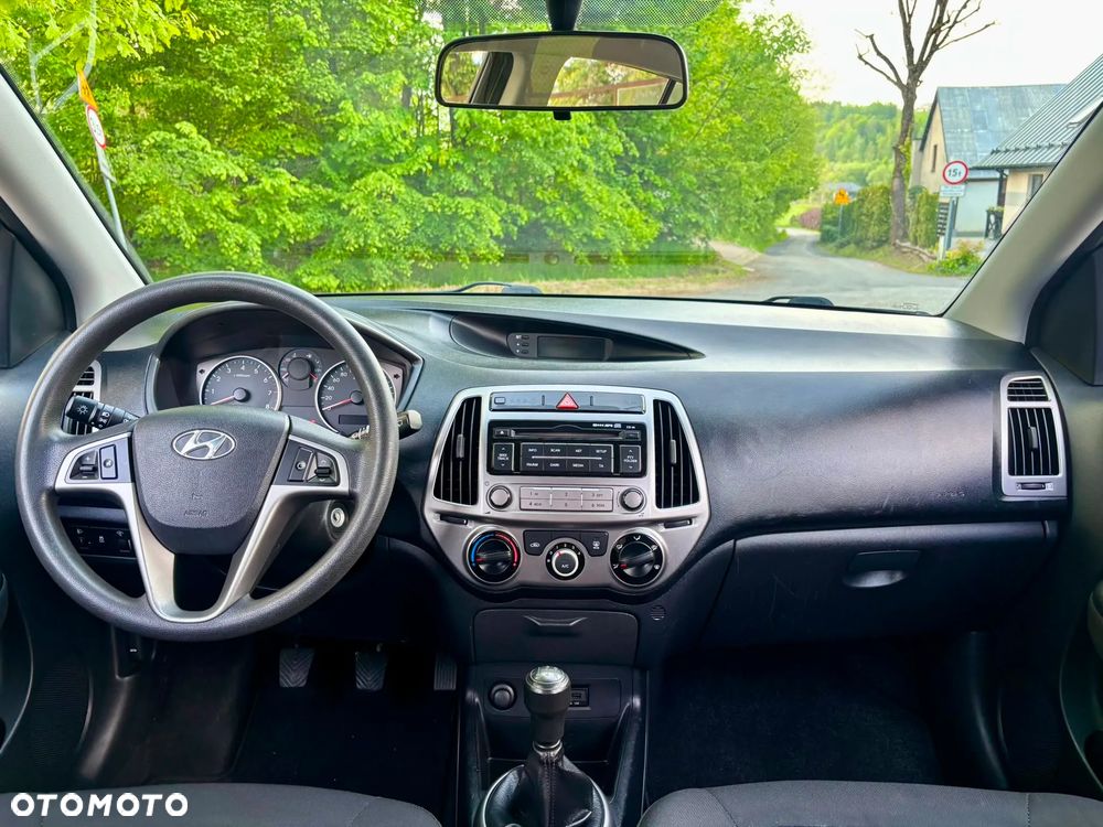 Hyundai i20 1.25 Wersja Jubileuszowa - 19