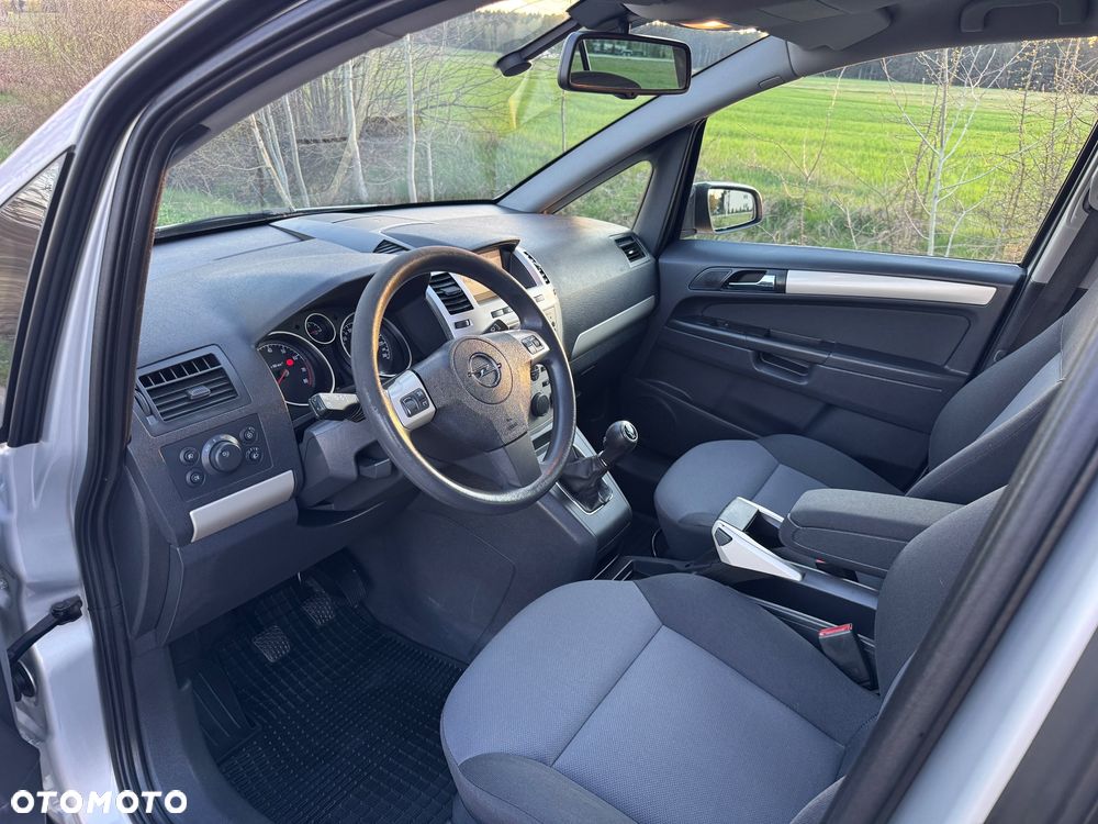 Opel Zafira 1.6 Njoy - 7