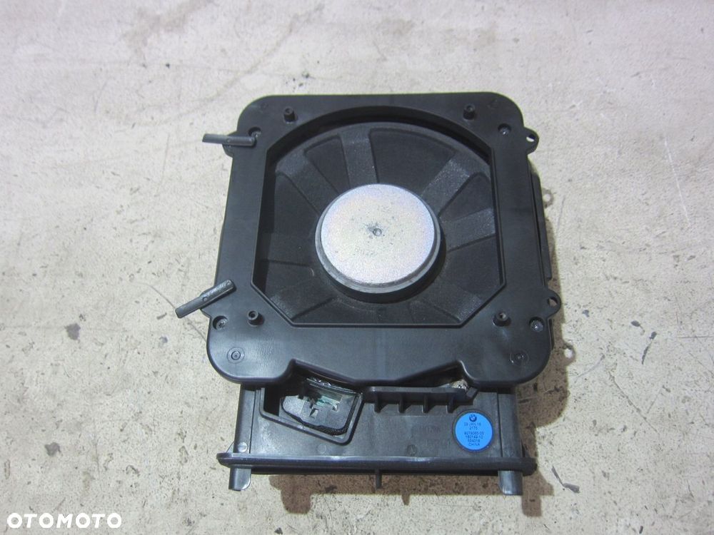 BMW X1 F48 F40 F45 F39 GŁOŚNIK NISKOTONOWY LEWY FOTELA 65139278065 9278065 - 1